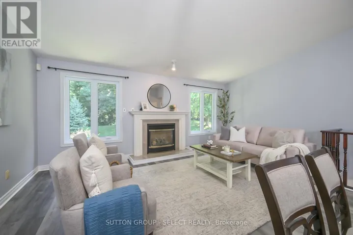 9 - 445 RIVERSIDE DRIVE, London North (North N), Ontario N6H2R8