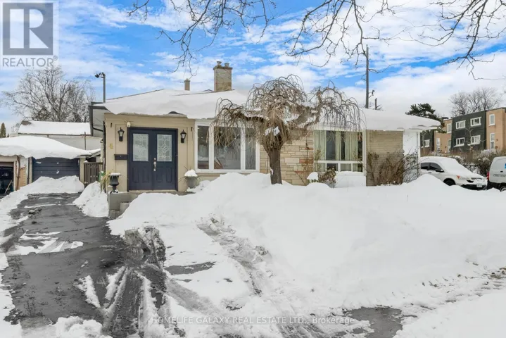 4 FRANKTON CRESCENT, Toronto (York University Heights), Ontario M3J1C1
