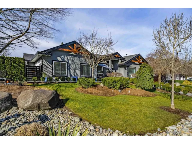 11125 155 STREET, Surrey, British Columbia V3R0W6