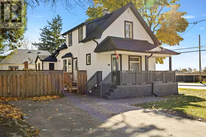 MAIN - 63 PORT STREET, Mississauga (Port Credit), Ontario L5H1E2