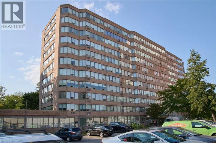 3227 KING Street Unit# 909, Kitchener, Ontario N2A3Z9