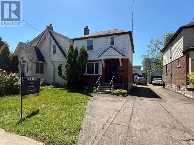 17 ARKELL STREET, Hamilton (Westdale), Ontario L8S1N5