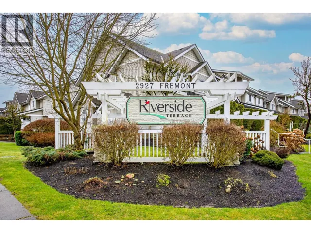 10 2927 FREMONT STREET, Port Coquitlam, British Columbia V3B7X8