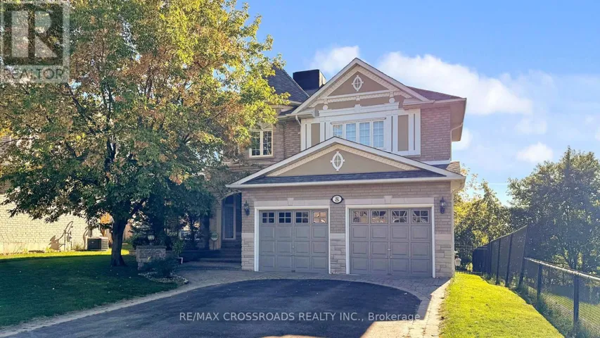 8 ROBERSON DRIVE, Ajax (Central West), Ontario L1T3Y6