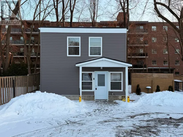 UNIT B - 33 LINCOLN STREET, Ajax (Central West), Ontario L1V7H2