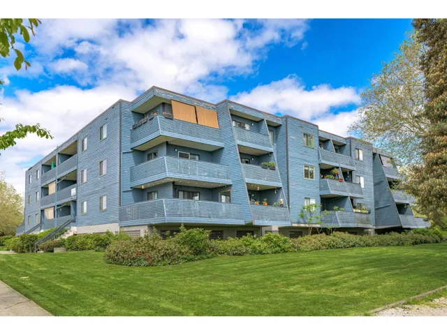 214 5906 176A STREET, Surrey, British Columbia V3S4H7
