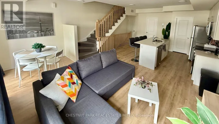 204 - 755 OMEGA DRIVE, Pickering (Woodlands), Ontario L1V0H1