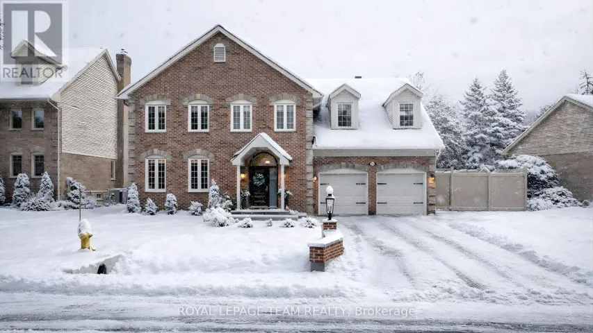 14 BELTON AVENUE, Ottawa, Ontario K2S1G7