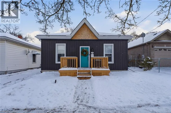 92 WALNUT Street, Brantford, Ontario N3T1H4