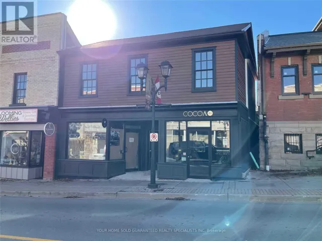 A - 184 MAIN STREET S, Newmarket (Central Newmarket), Ontario L3Y3Z2