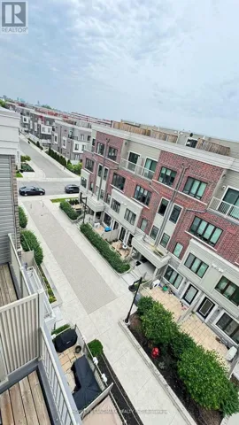 27 - 95 EASTWOOD PARK GARDENS, Toronto (Long Branch), Ontario M8W0B9