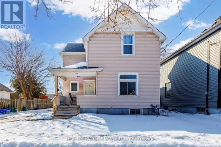 82 MAPLE STREET, St. Catharines (Downtown), Ontario L2R2B2