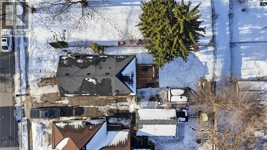 51 NORFOLK Avenue, Cambridge, Ontario N1R3T7