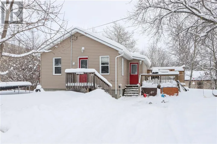 24 Barry Street, Sudbury, Ontario P3B3H7
