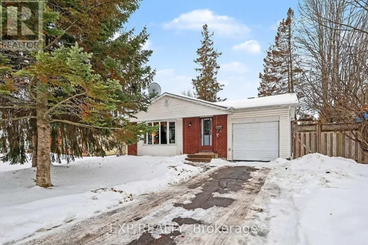 15 WEDGEWOOD CRESCENT, Ottawa, Ontario K1B4B5