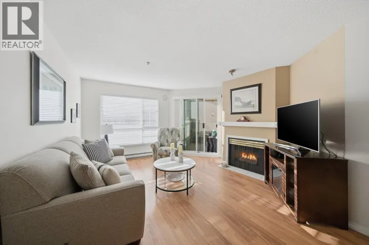 323 1252 TOWN CENTRE BOULEVARD, Coquitlam, British Columbia V3B7R7