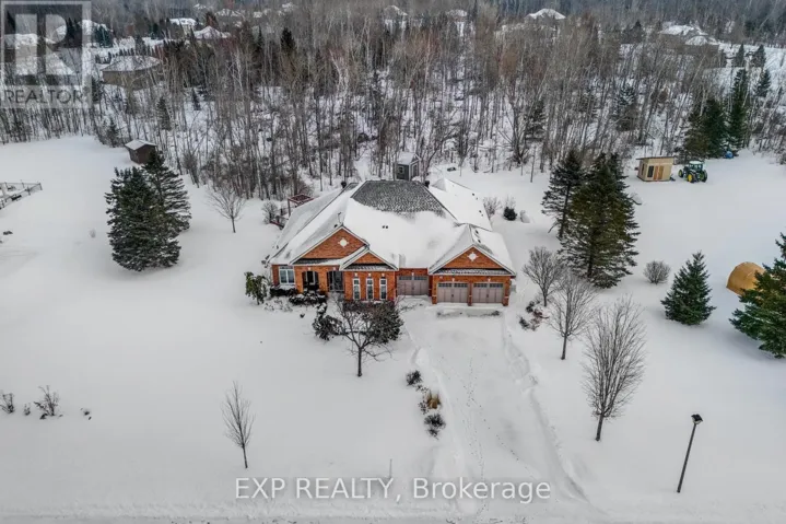 56 MANOR RIDGE TRAIL, East Gwillimbury, Ontario L0G1M0