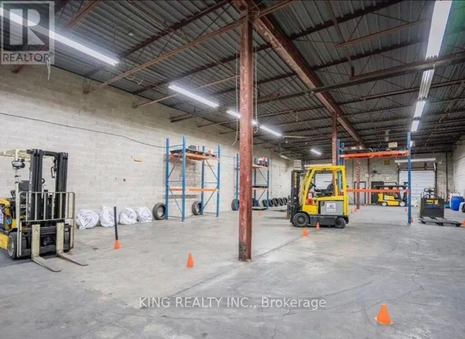 12 - 67 WESTMORE DRIVE, Toronto (West Humber-Clairville), Ontario M9V3Y6