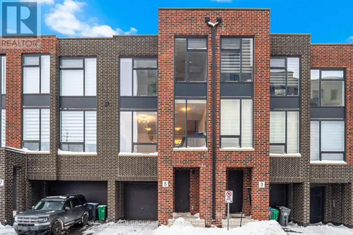 5 TAYLOR COURT, Caledon (Bolton West), Ontario L7E2R7