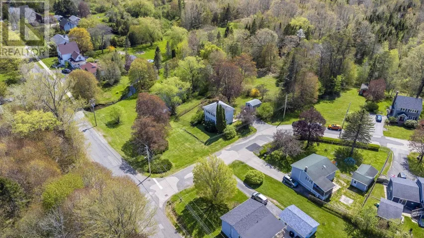 3 Reagh Avenue, Middleton, Nova Scotia B0S1P0