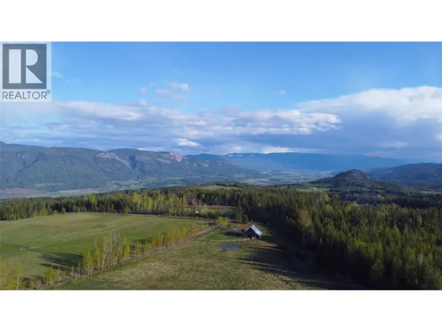100 Lidstone Road, Salmon Arm, British Columbia V1E2Y1