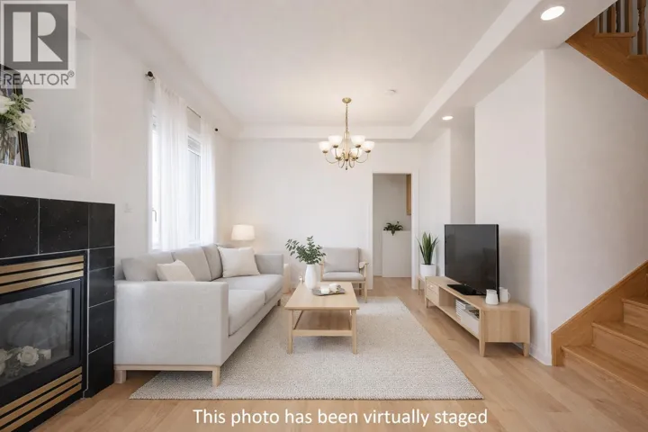 6980 HUMPHRIES AVENUE, Burnaby, British Columbia V5E4N4