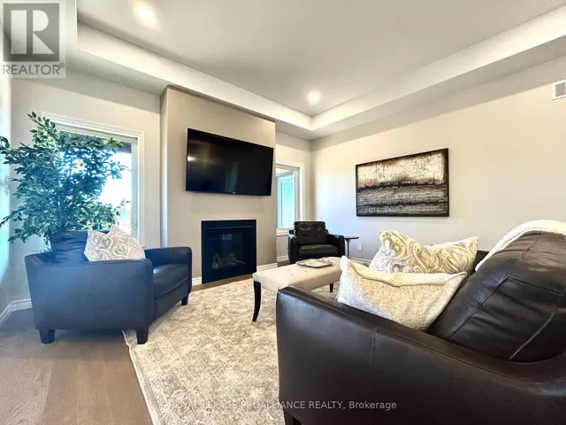 130 STONECREST BOULEVARD, Quinte West (Sidney Ward), Ontario K8R0B4