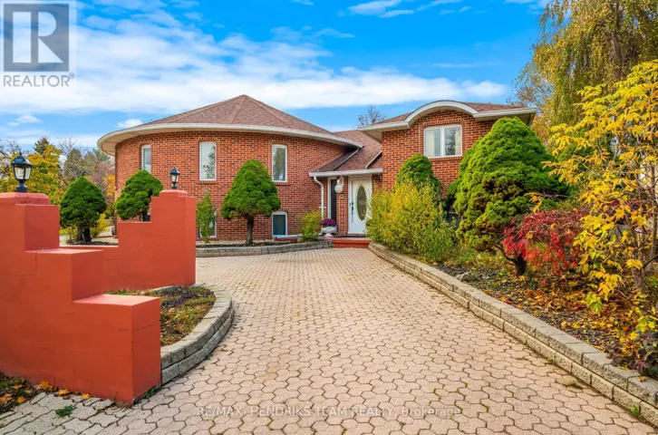 85 WESTGATE PARK DRIVE, St. Catharines (Lakeshore), Ontario L2N5X1