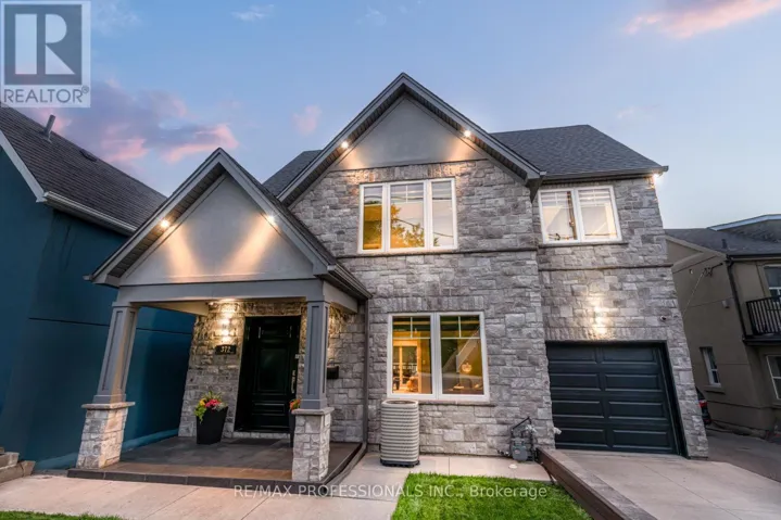 372 SILVERTHORN AVENUE, Toronto (Keelesdale-Eglinton West), Ontario M6M3G9
