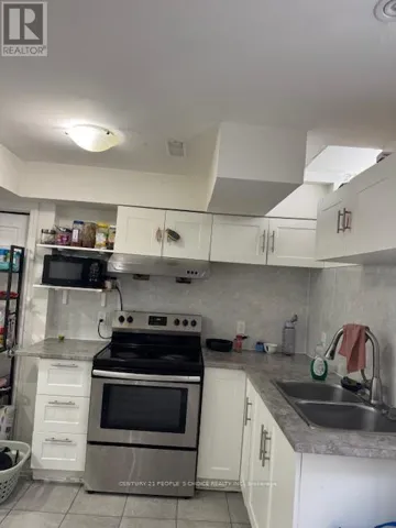 127 LLOYD SANDERSON DRIVE, Brampton (Credit Valley), Ontario L6Y0Z9