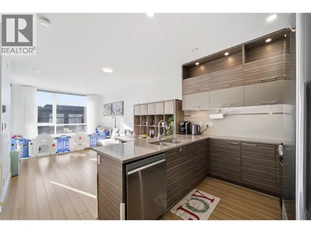 303 9150 UNIVERSITY HIGH STREET, Burnaby, British Columbia V5A0C5