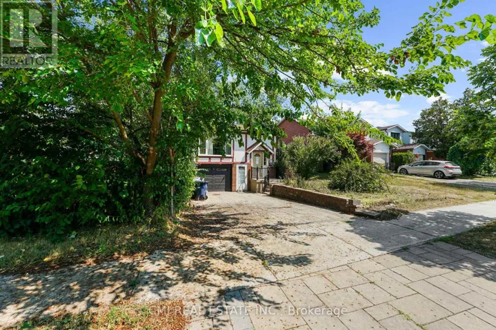 50 APACHE TRAIL, Toronto (Pleasant View), Ontario M2H2H7