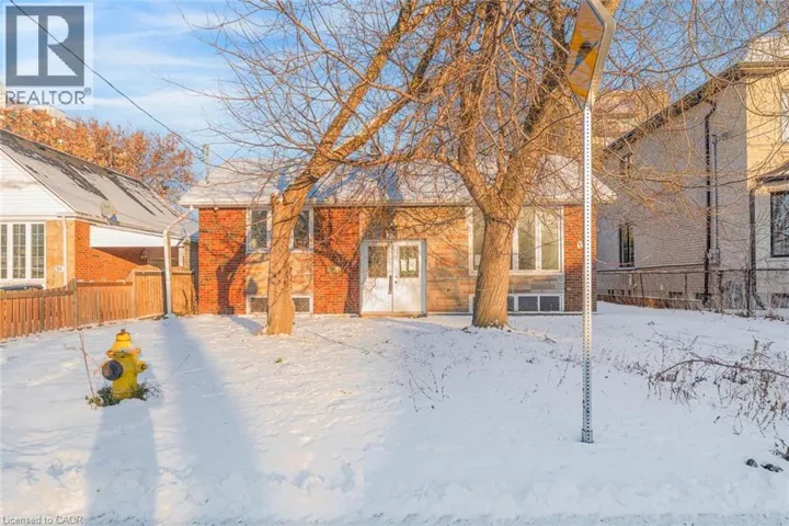 33 ELFREDA Boulevard, Scarborough, Ontario M1L4L5