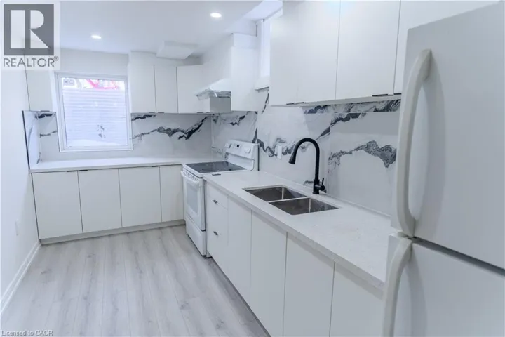 5335 BUSHELGROVE Circle Unit# Basement, Mississauga, Ontario L3M6C6