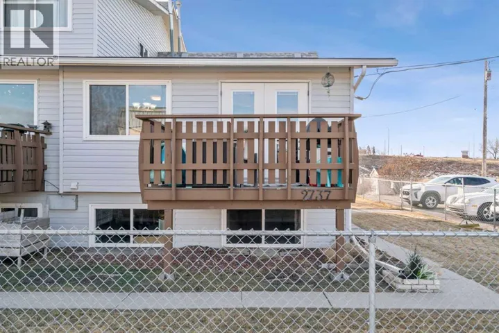 #A, 2737 78 Avenue SE, Calgary, Alberta T2C1E8