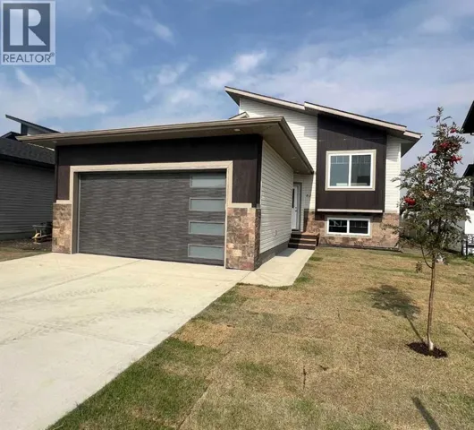 62 Metcalf Way, Lacombe, Alberta T4L0J9