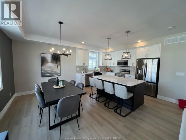 2380 DOMINION BOULEVARD Unit# 360, Windsor, Ontario N9B3J7
