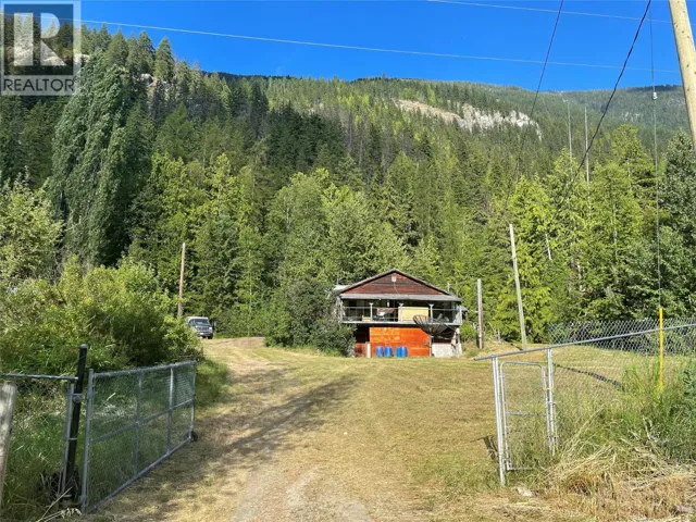 4577 6 Highway, Burton, British Columbia V0G1E0