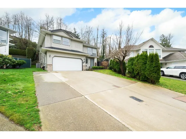 30980 BROOKDALE COURT, Abbotsford, British Columbia V2T5S3