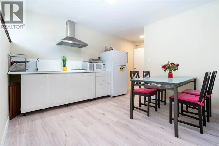 Basement-4290 SALISH DRIVE, Vancouver, British Columbia V6N3M6