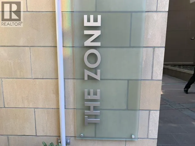 101 1068 W BROADWAY, Vancouver, British Columbia V6H0A7