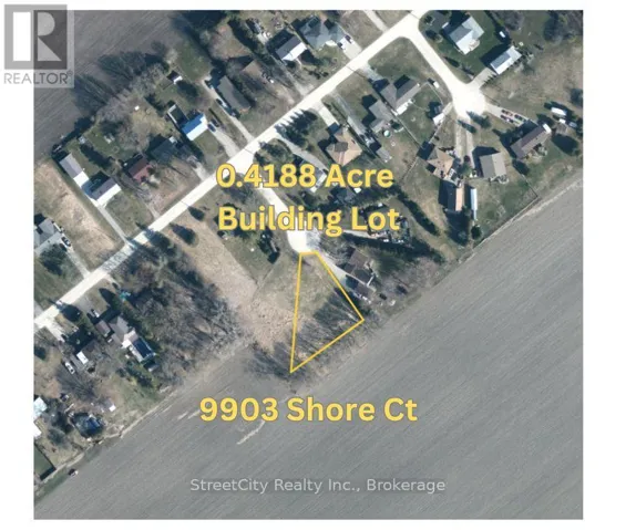 9903 SHORE COURT, Lambton Shores, Ontario N0M1T0
