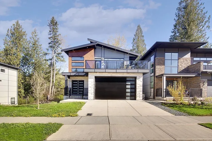 36725 CARL CREEK CRESCENT, Abbotsford, British Columbia V3G0H4