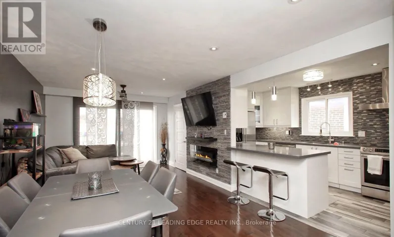 UPPER FLOOR UNIT ONE - 47 CHAPMAN AVENUE, Toronto (O'Connor-Parkview), Ontario M4B1C6