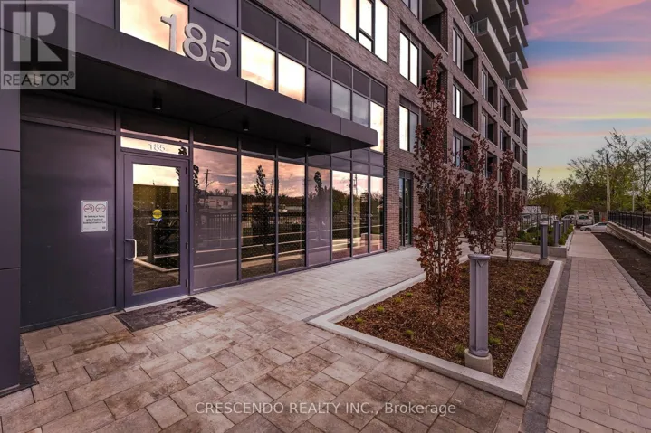 409 - 185 DEERFIELD ROAD, Newmarket (Central Newmarket), Ontario L3Y0G7