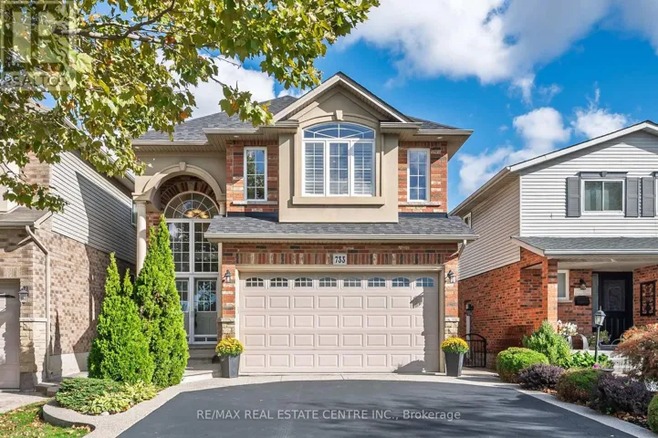 733 STONE CHURCH ROAD E, Hamilton (Randall), Ontario L8W1A9