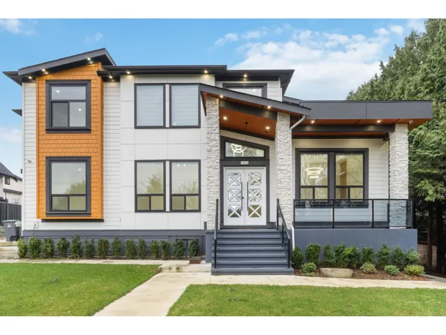 5468 184 STREET, Surrey, British Columbia V3S1E1