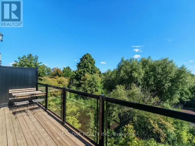 19 WOODSTREAM DRIVE, Toronto (West Humber-Clairville), Ontario M9W0G1