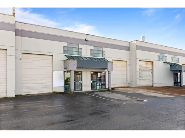 108-109 7750 128 STREET, Surrey, British Columbia V3W0R6