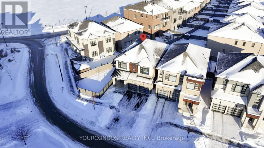 18 HARMAN AVENUE, Richmond Hill, Ontario L4S0G9